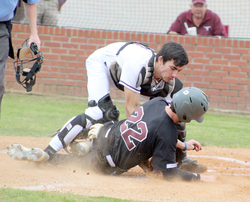 Kossuth sweeps Central, takes division lead